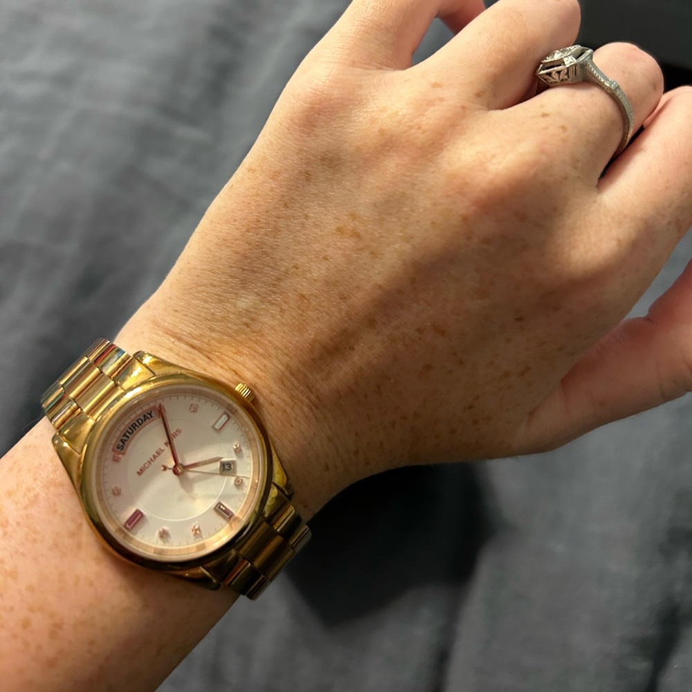 CUTE MK WATCH